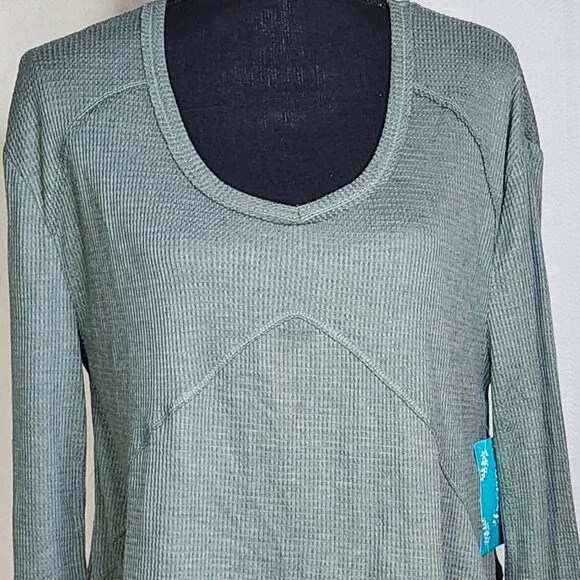 Fringe Studios Green Cotton Poly LS Deep Side Slit High Low Waffle Knit Top Sz M - Picture 2 of 16